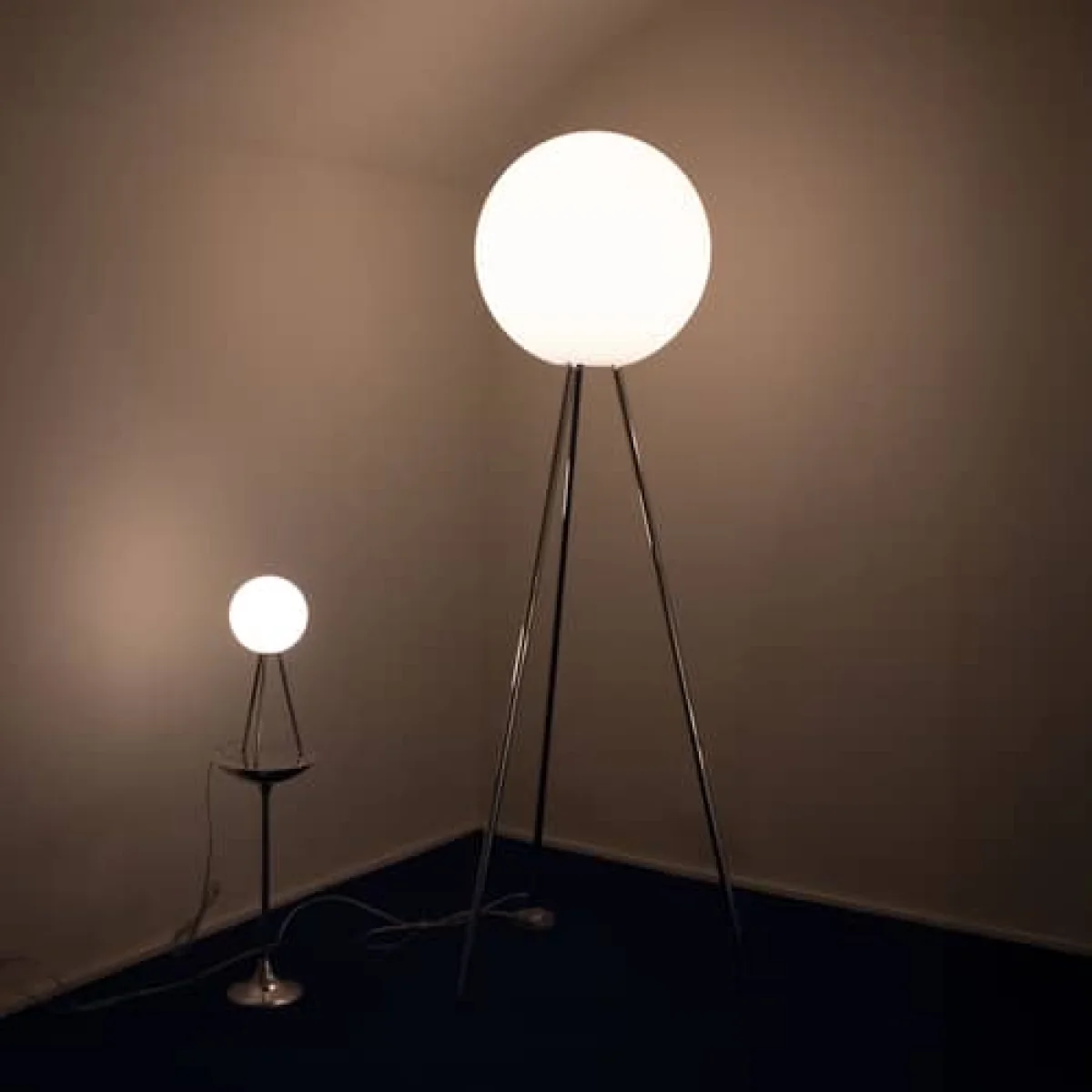 Signorina Table lamp glass white - Fontana Arte – image 8