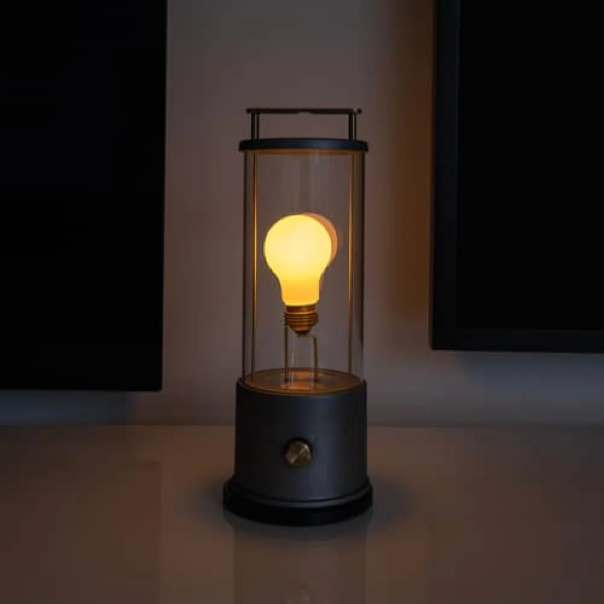 The Muse Rugged Wireless rechargeable outdoor lamp metal / IP65 - Unbreakable Acrylic - TALA – image 2