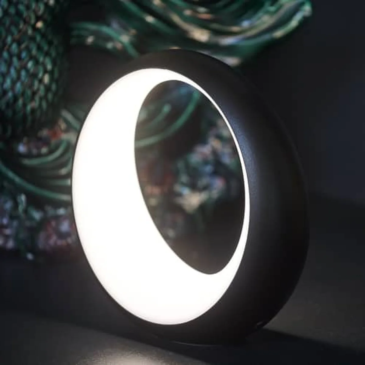 Hoopik LED Wireless rechargeable lamp metal black / Ø 24 cm - Fermob – image 5