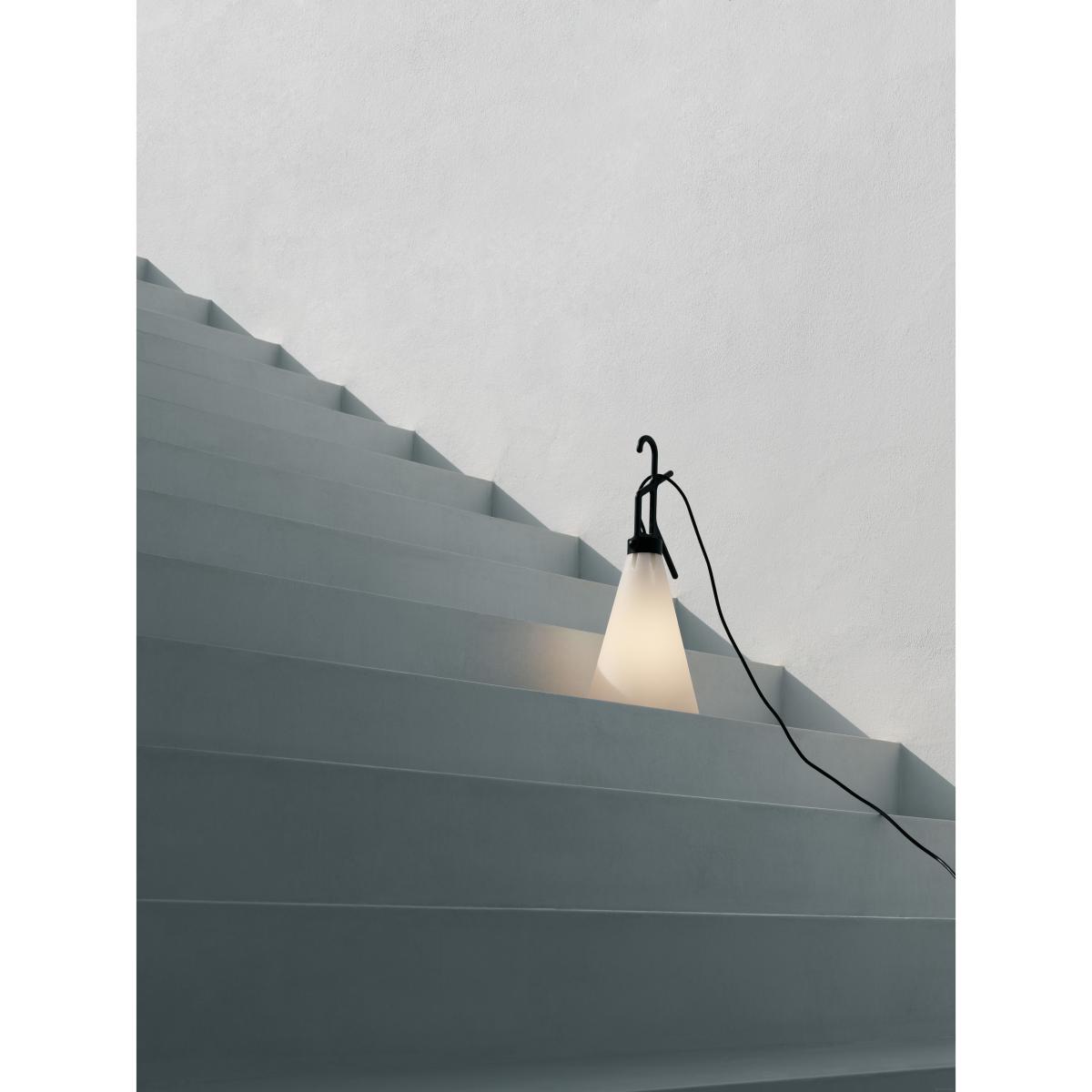 Mayday OUTDOOR Wireless lamp - / Recycled polypropylene - H 53 cm by Flos Black – image 4