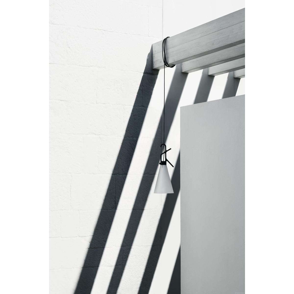 Mayday OUTDOOR Wireless lamp - / Recycled polypropylene - H 53 cm by Flos Black – image 5