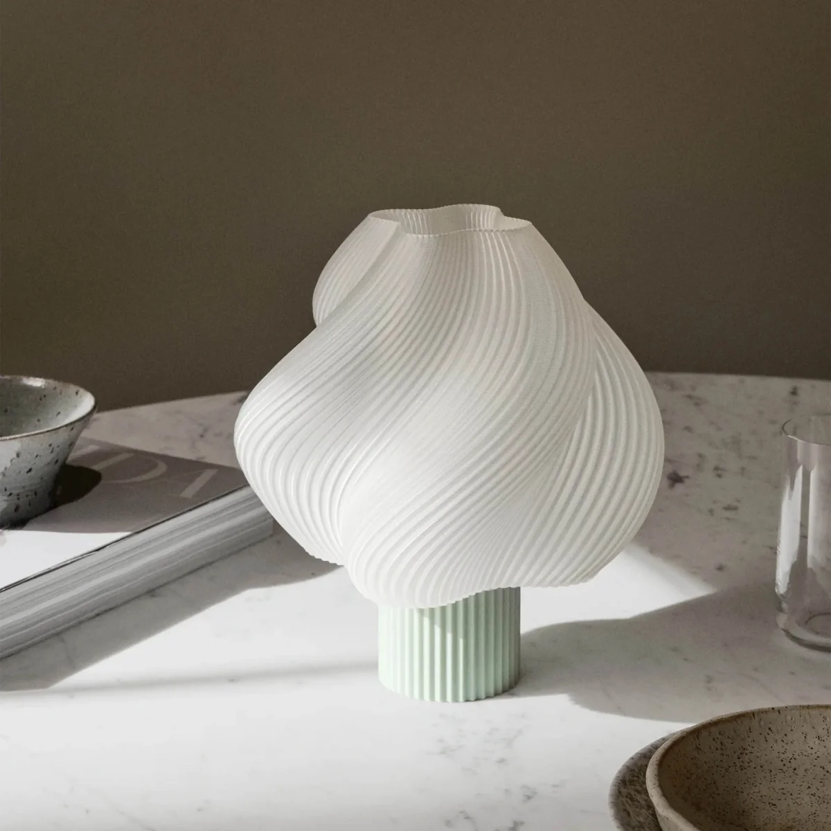 Crème Atelier Soft Serve portable table lamp Matcha 23 cm – image 3