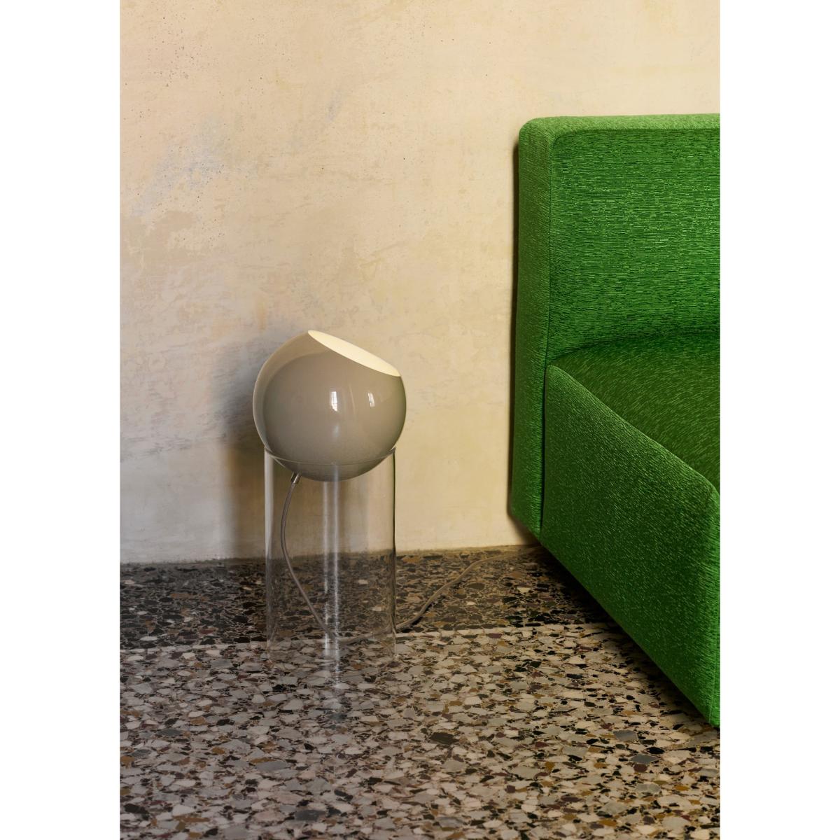&Tradition Topan VP14 floor lamp 465 cm Clear-grey beige – image 2