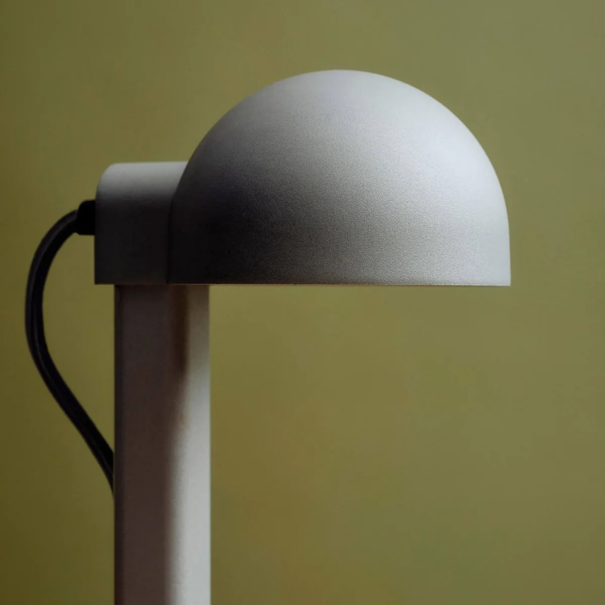 HAY Posto table lamp Silver grey – image 3