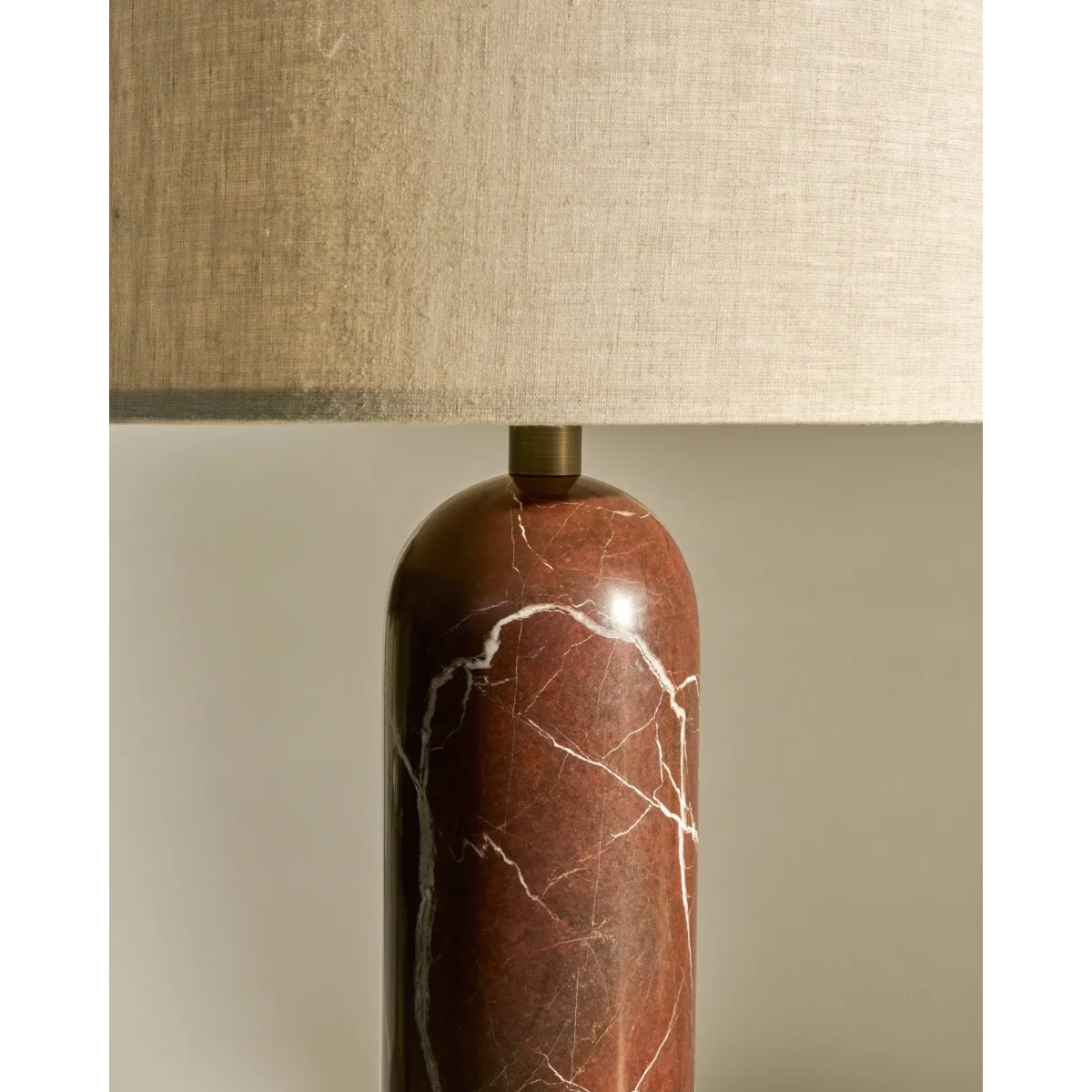 GUBI Gravity L table lamp Maroon marble-canvas – image 4