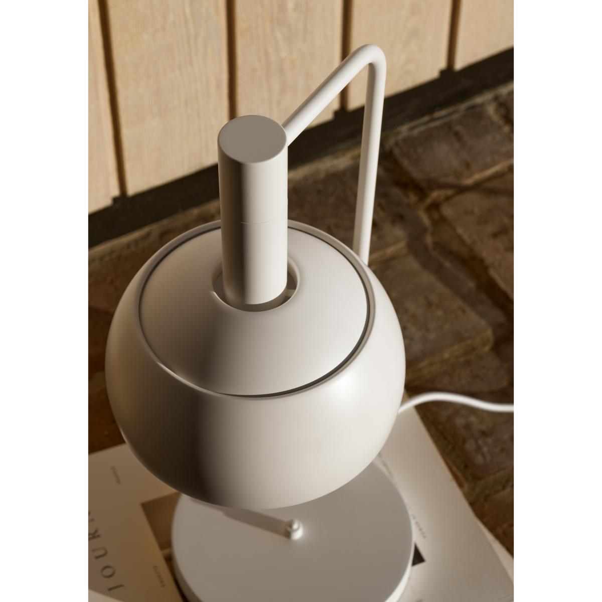Louis Poulsen FJ Elements table lamp Ø175 cm White – image 3