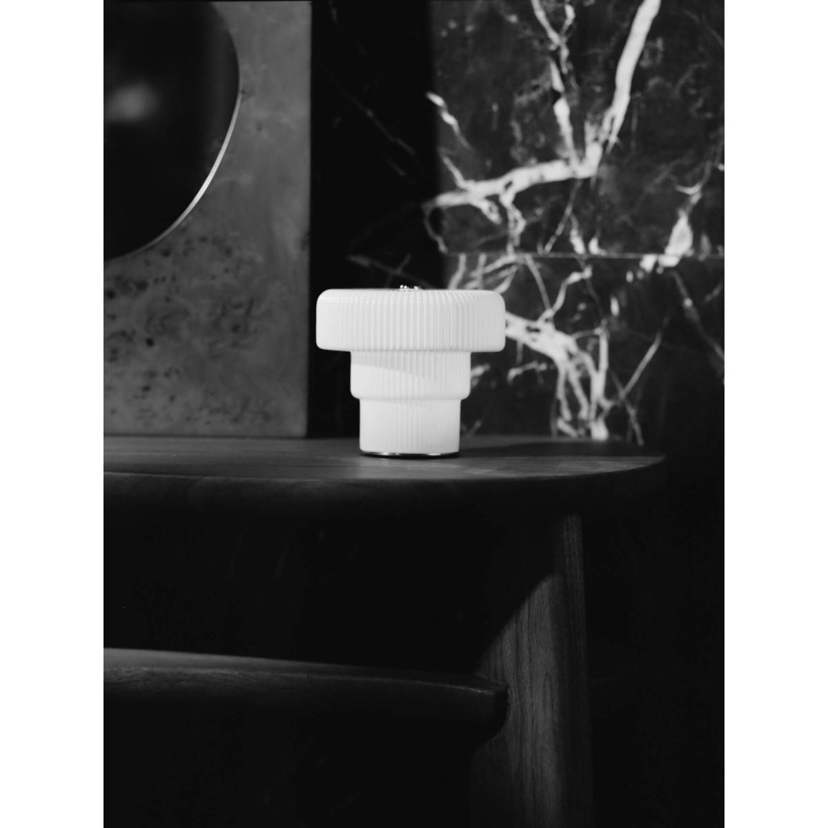 Ferm Living Ripple portable table lamp 10 cm White – image 5