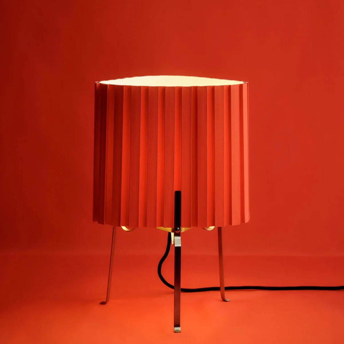 HAY Canelé table lamp Tomato' red – image 4