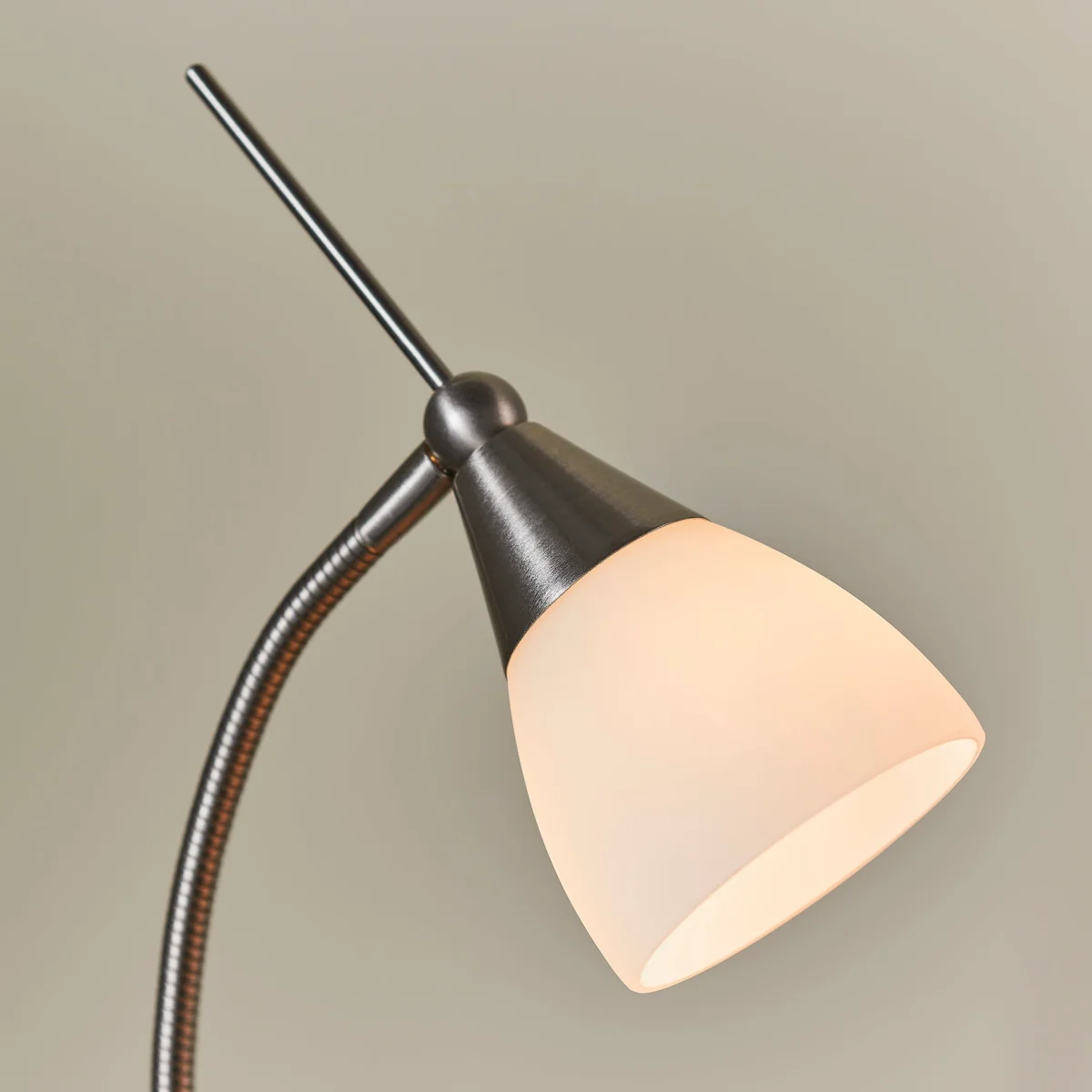 Range Touch Task Table Lamp Satin Chrome – image 4