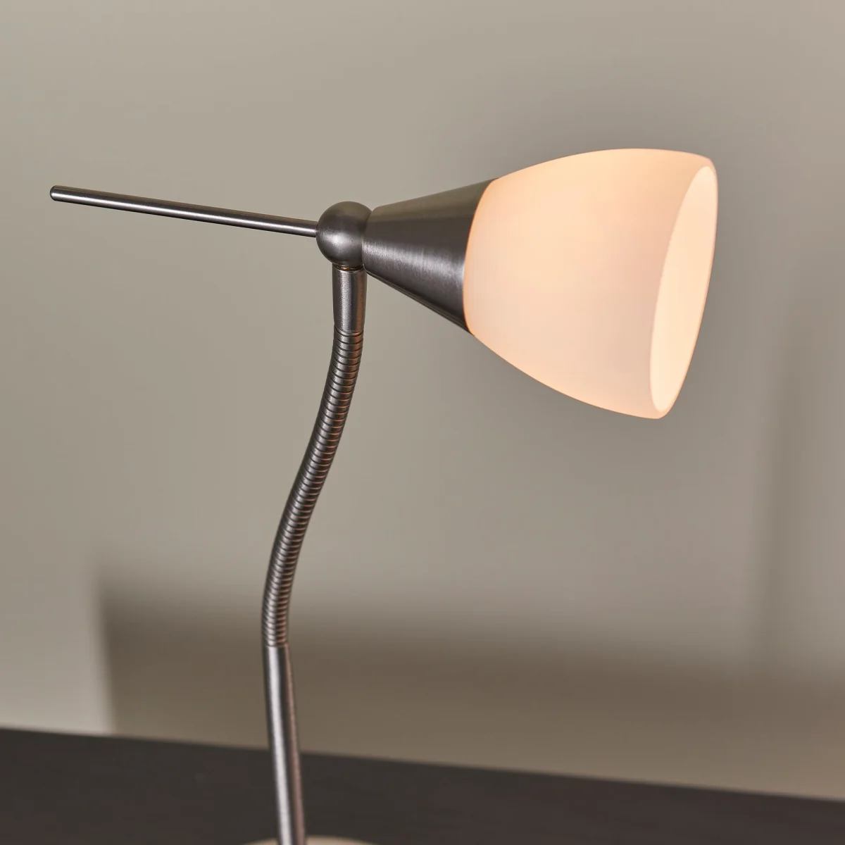 Range Touch Task Table Lamp Satin Chrome – image 5