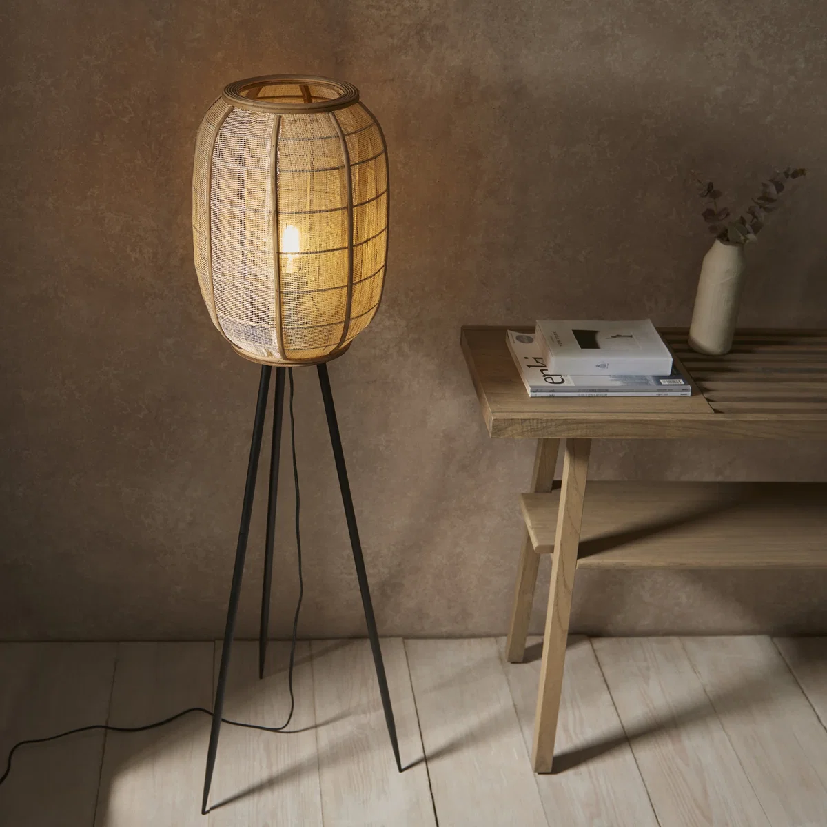 Zaire Floor Lamp Natural – image 1