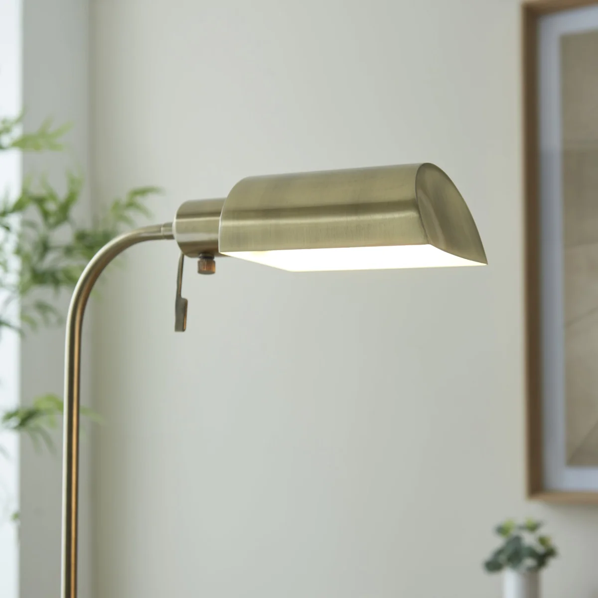 Pharmacy Reader Floor Lamp Antique Brass – image 3