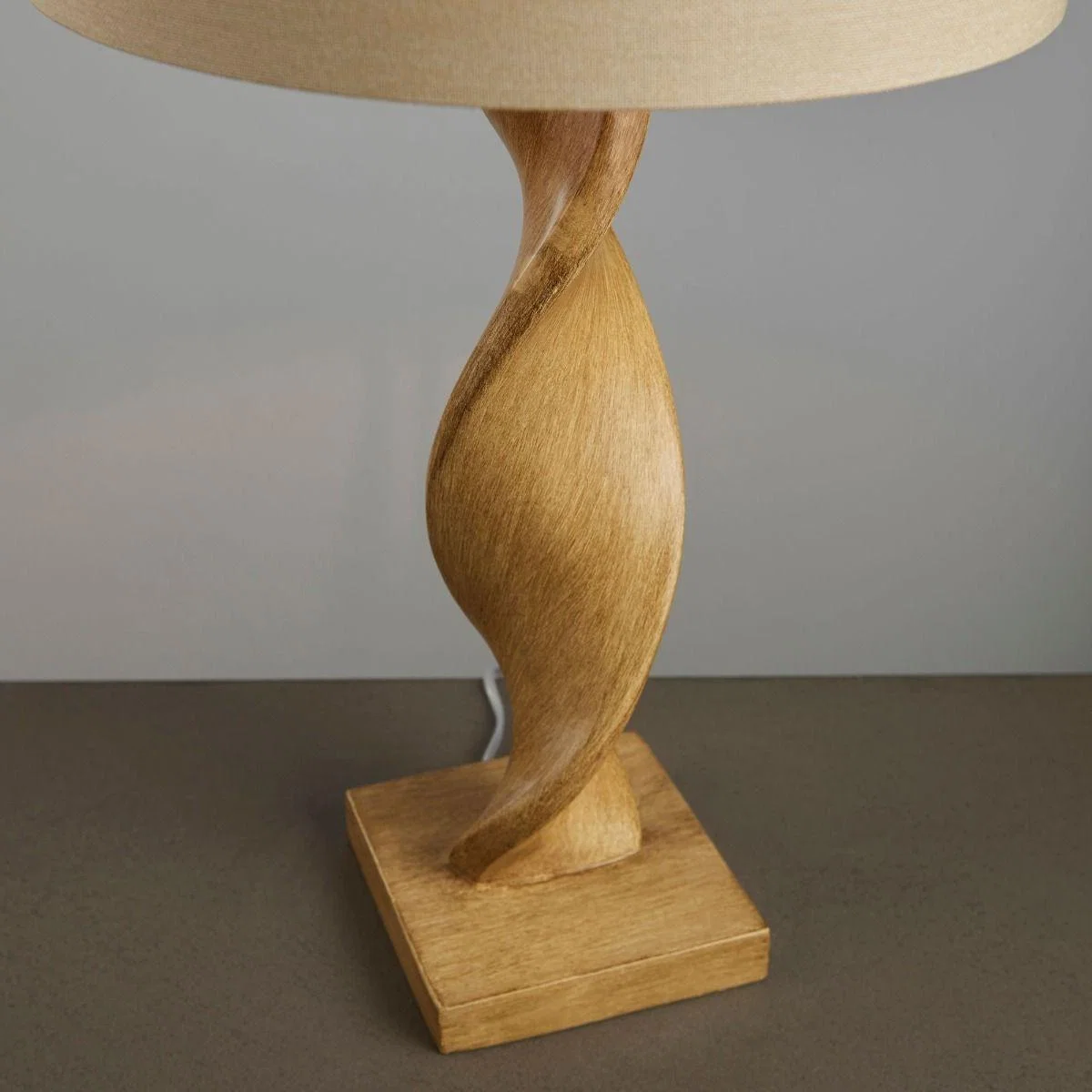 Abia Oak Effect & Natural Linen Table Lamp – image 3