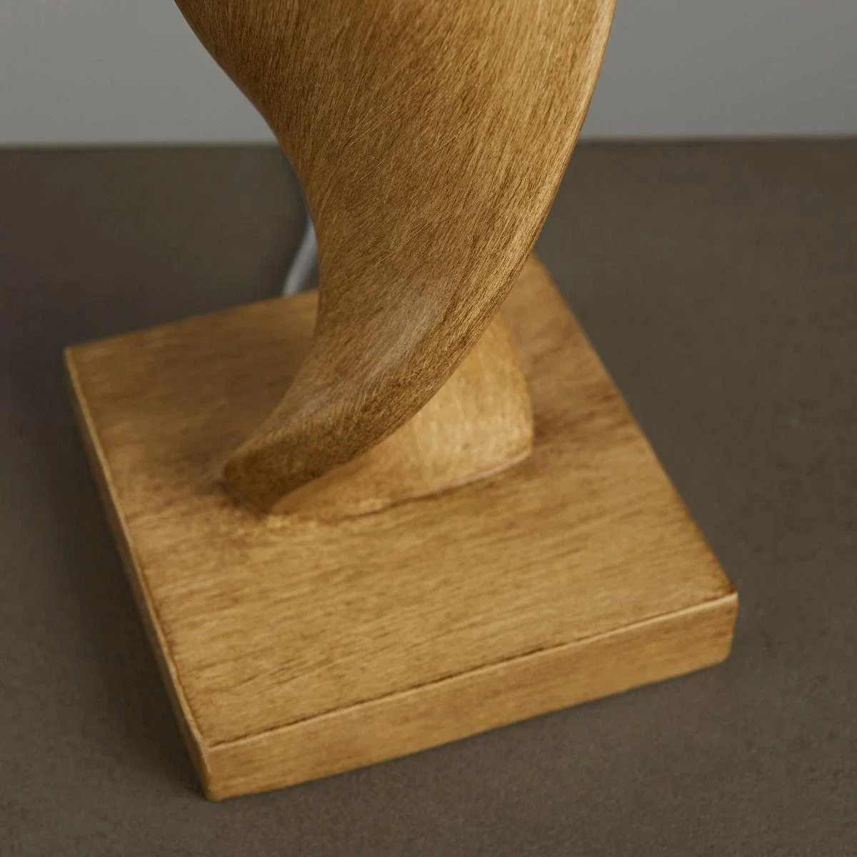 Abia Oak Effect & Natural Linen Table Lamp – image 4