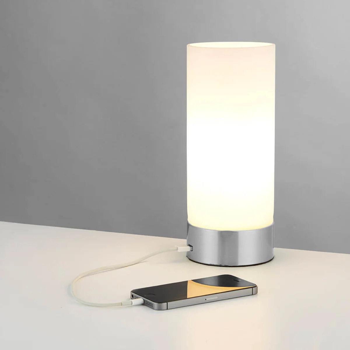 Dara USB Table Lamp Nickel – image 1