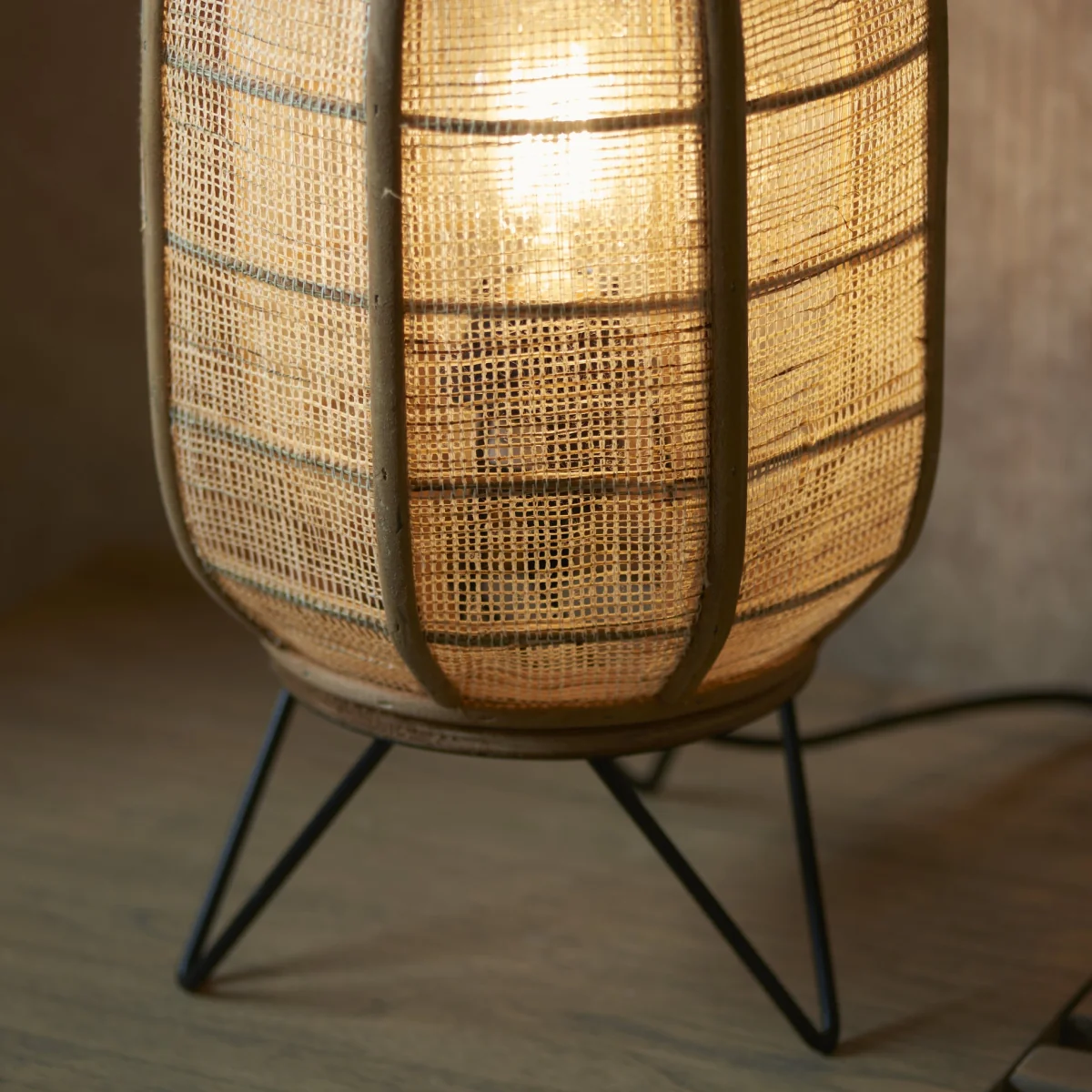 Zaire Table Lamp Natural – image 3