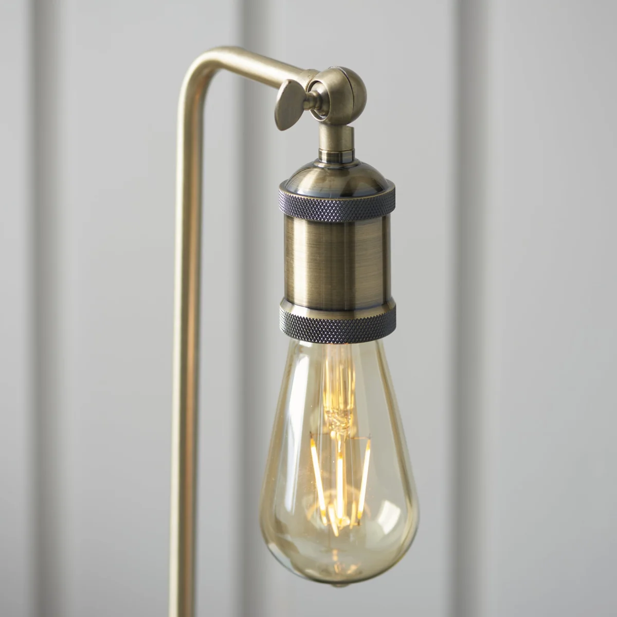 Hal Table Lamp Antique Brass – image 2