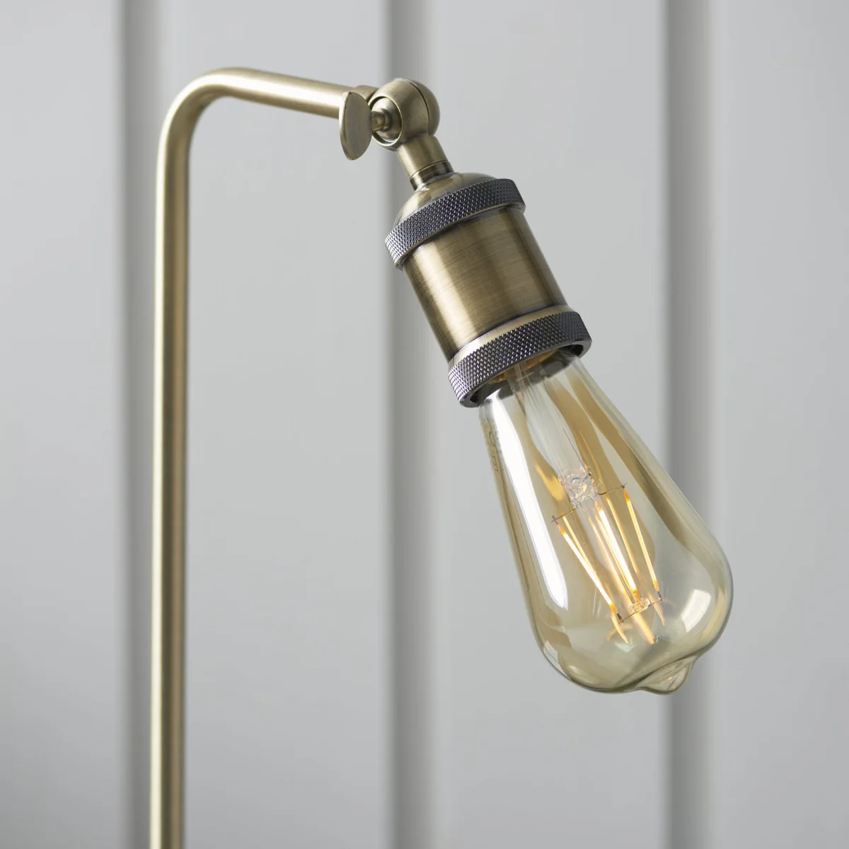 Hal Table Lamp Antique Brass – image 6