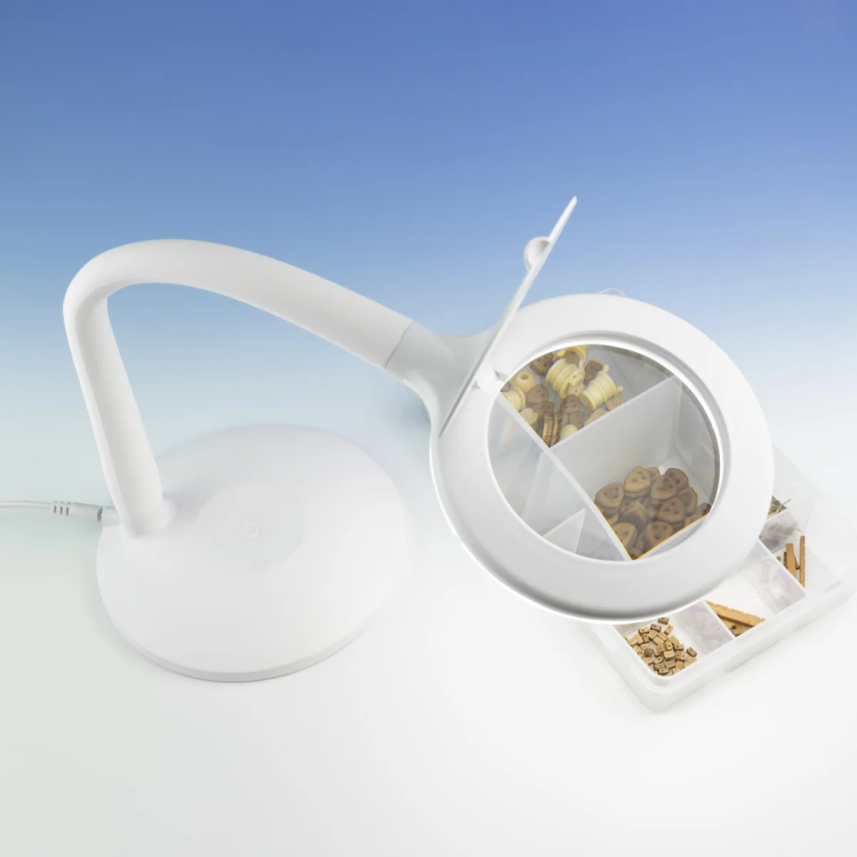 Lightcraft Flexible Usb Magnifer Lamp – image 4