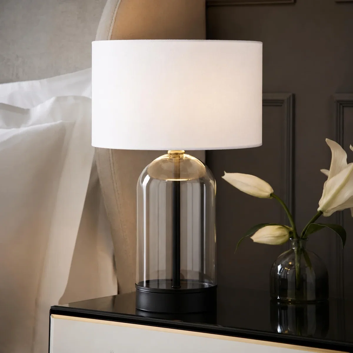 Jessy Fabric Drum Shade Trim Glass Table Lamp - Gold Trim / White Shade / Yes - Black – image 2