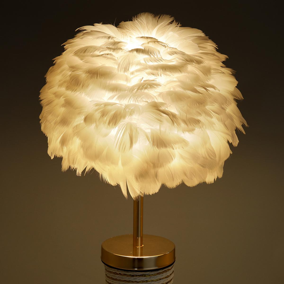Golden Feather Lamp - White and Gold