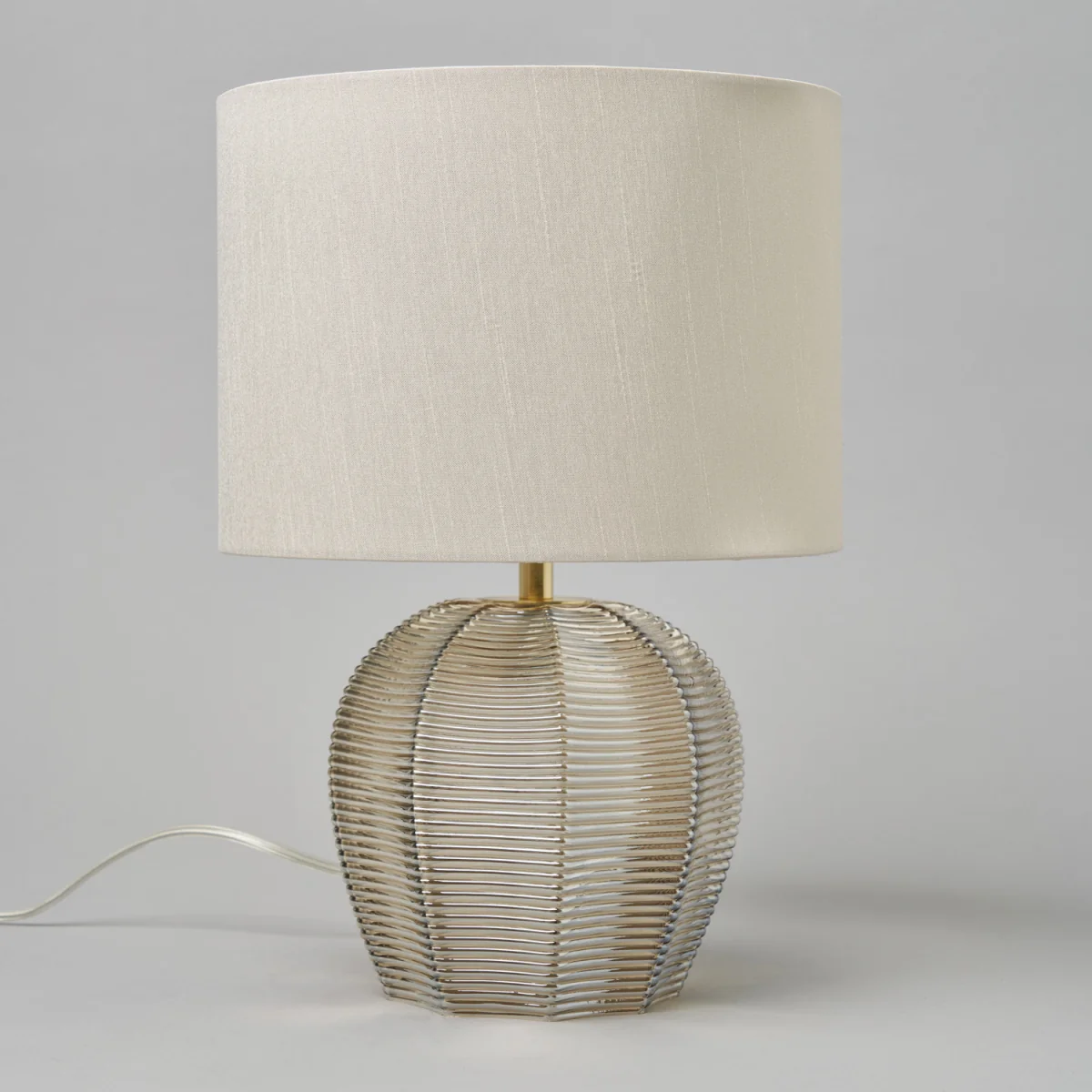 Henrietta Herringbone Glass Table Lamp - Gold – image 2