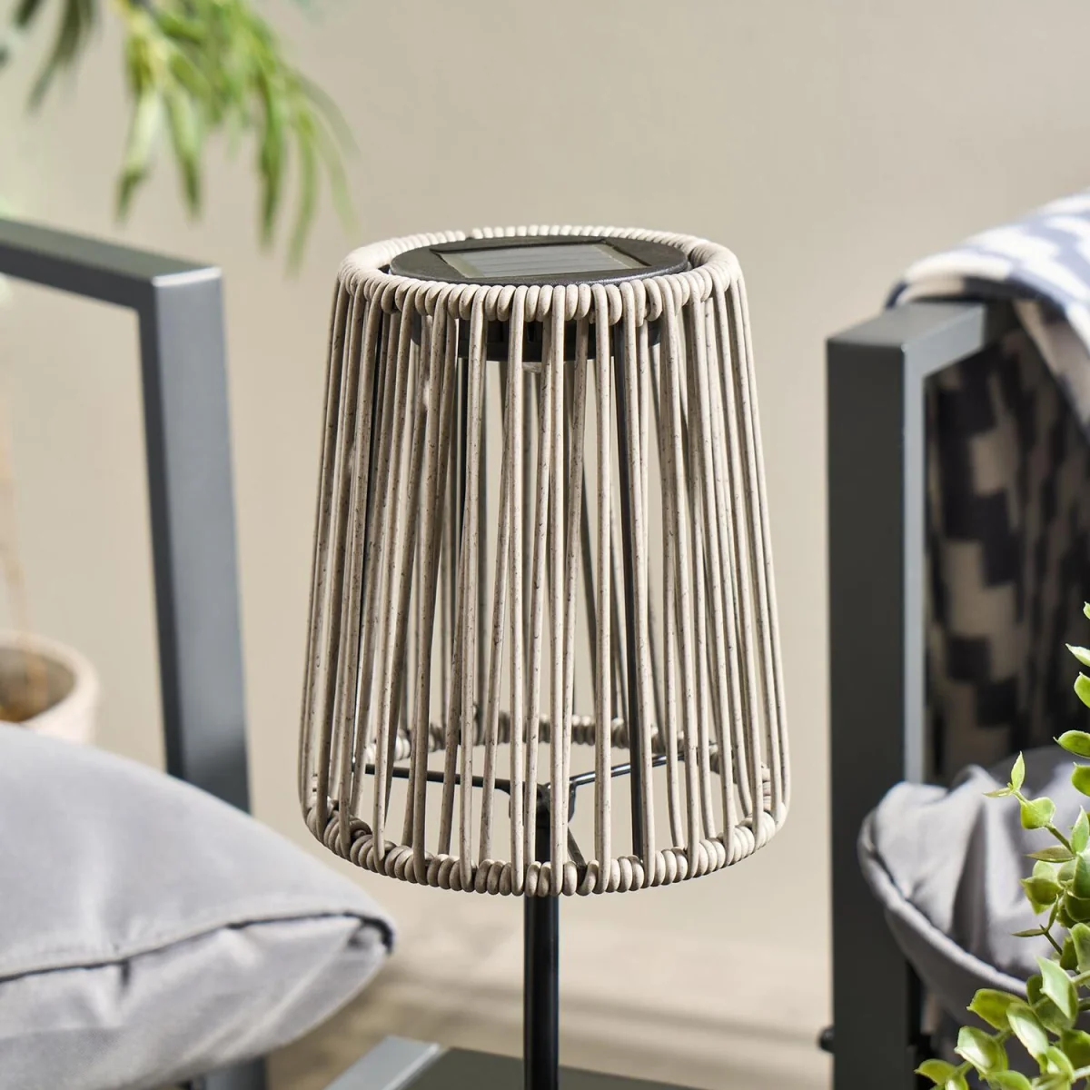 Solar Rattan Floor Lamp - Grey – image 4