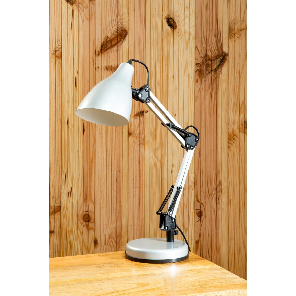 Finley Silver Desk Lamp - Silver – image 2