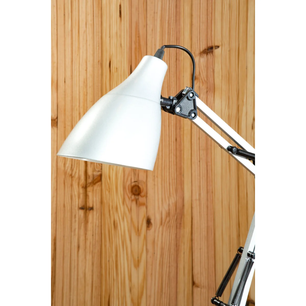 Finley Silver Desk Lamp - Silver – image 4