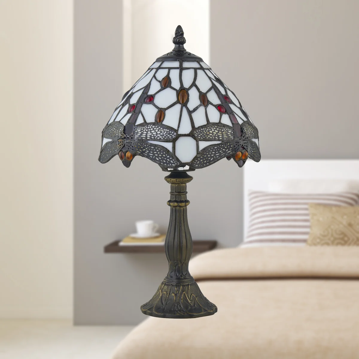 Basil Table Lamp With Shade - Antique Brass And Tiffany Decorated Glass – image 6