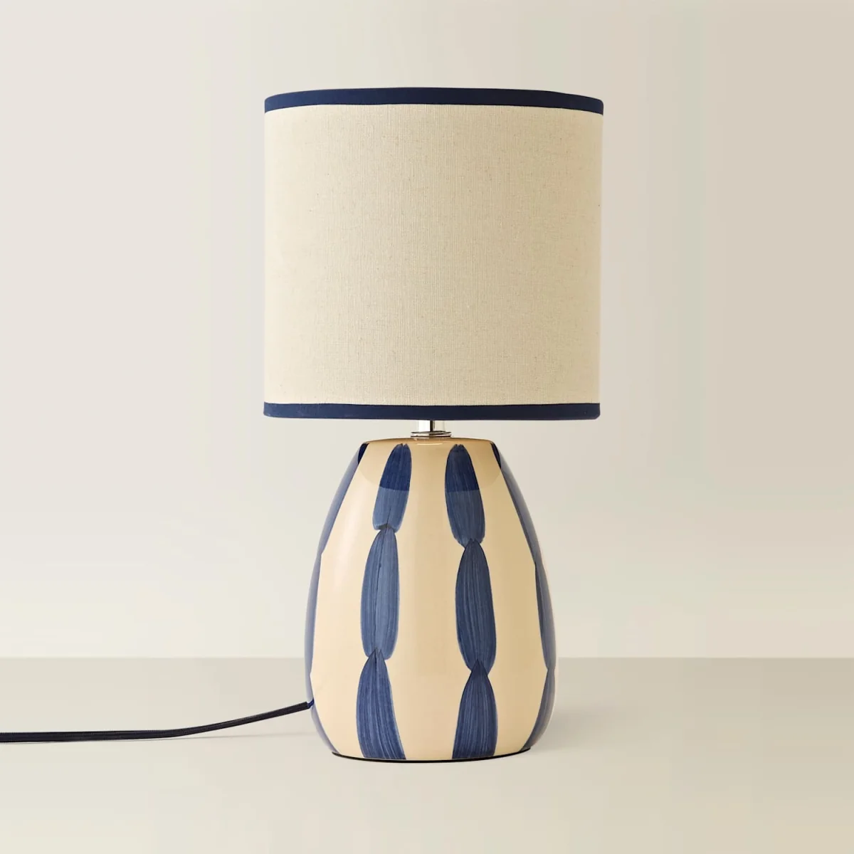 Brynn Natural and Navy Ceramic Stripe Table Lamp - Navy Blue / Yes – image 4