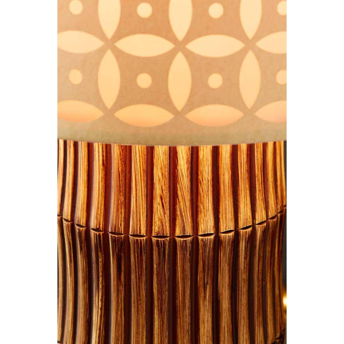 Beach Club Table Lamp – image 3