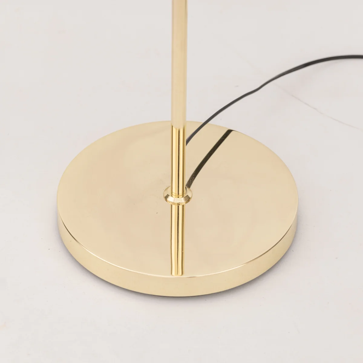 Cascada Floor Lamp - Polished Gold Plate And Clear Acrylic – image 5