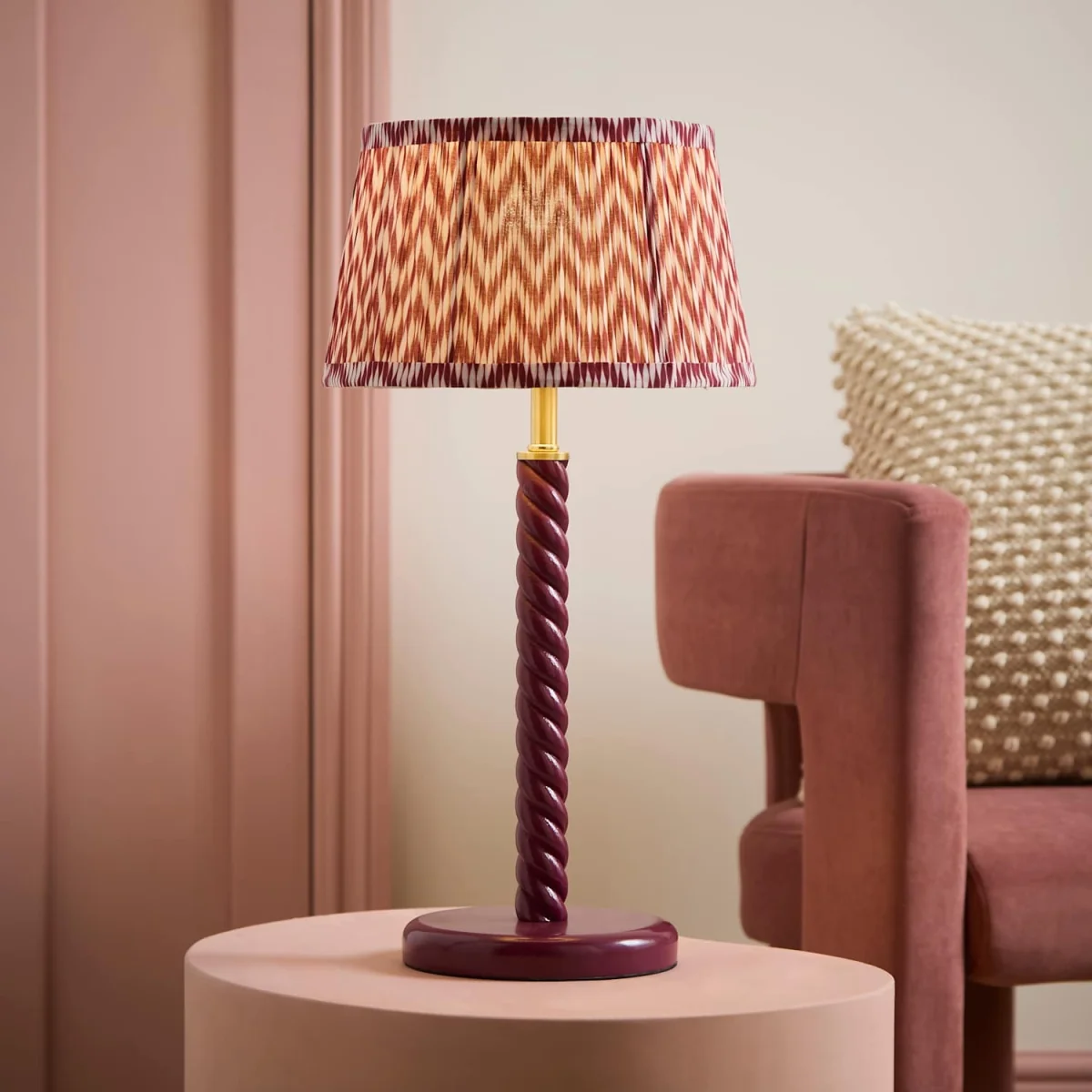 Amara Pink Twist Table Lamp - Chevron Pleat Shade / No - Pink – image 3