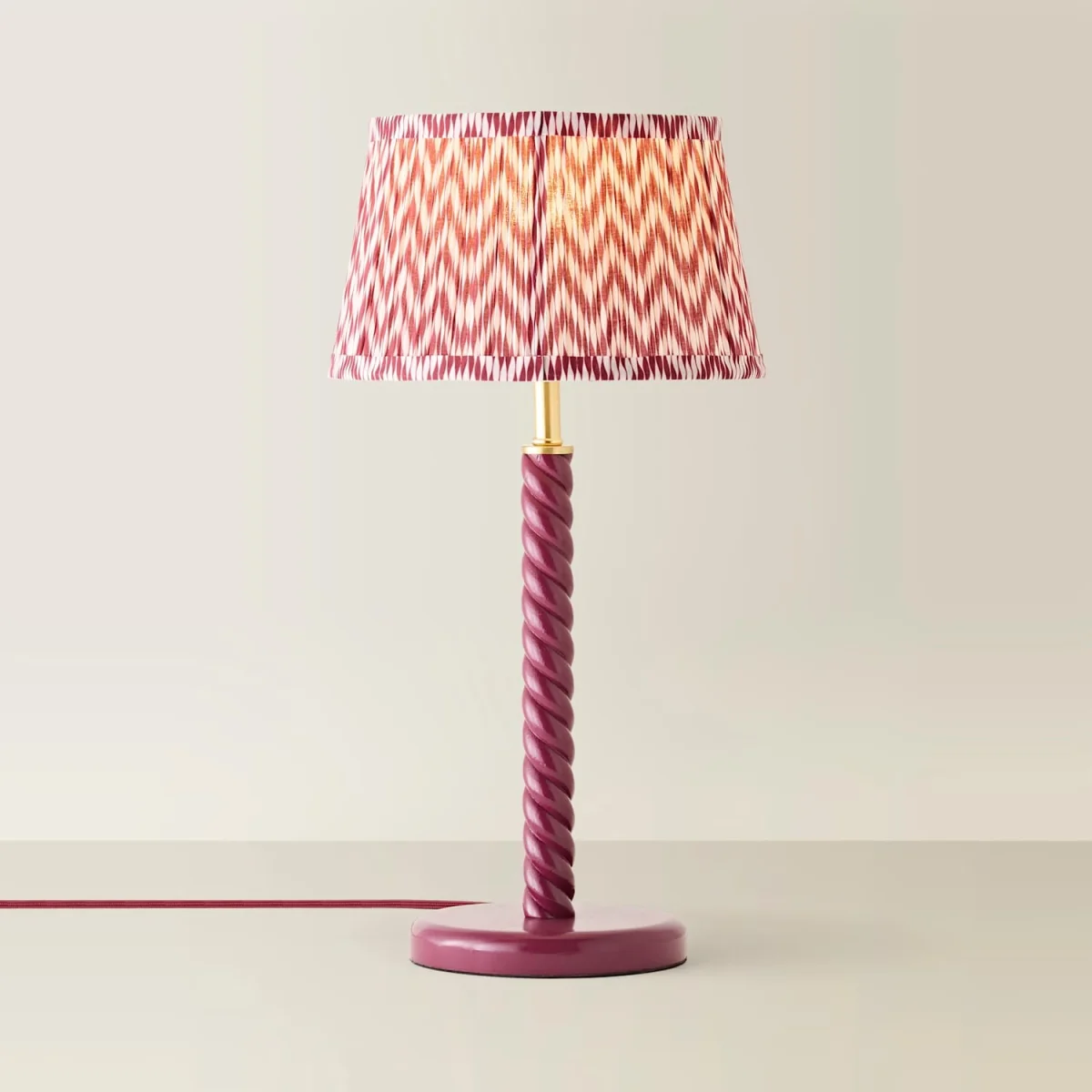 Amara Pink Twist Table Lamp - Chevron Pleat Shade / No - Pink – image 5