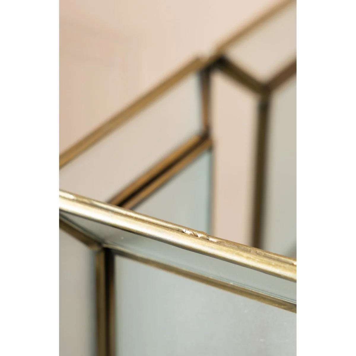 Gold Geometric Glass Table Lamp – image 4