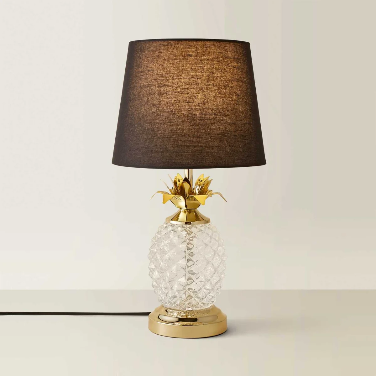 Pineapple Table Lamp with Tapered Shade - Gold / Yes – image 4