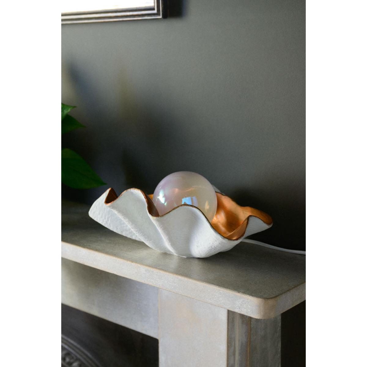 Clam Table Lamp – image 3