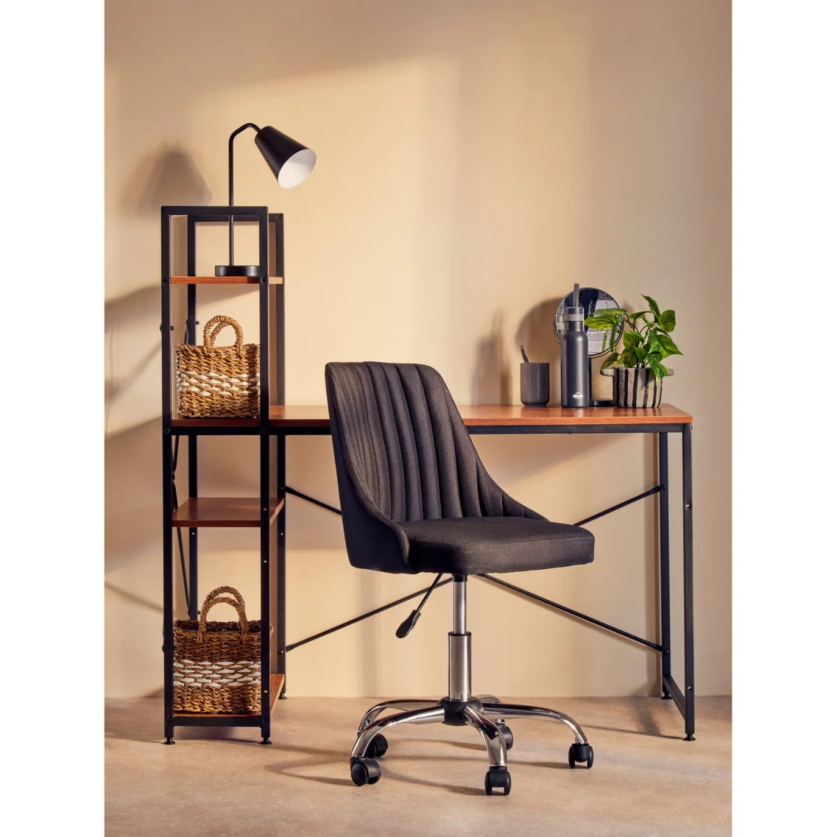 Shaina Black Metal Modern Desk Lamp - Black – image 3