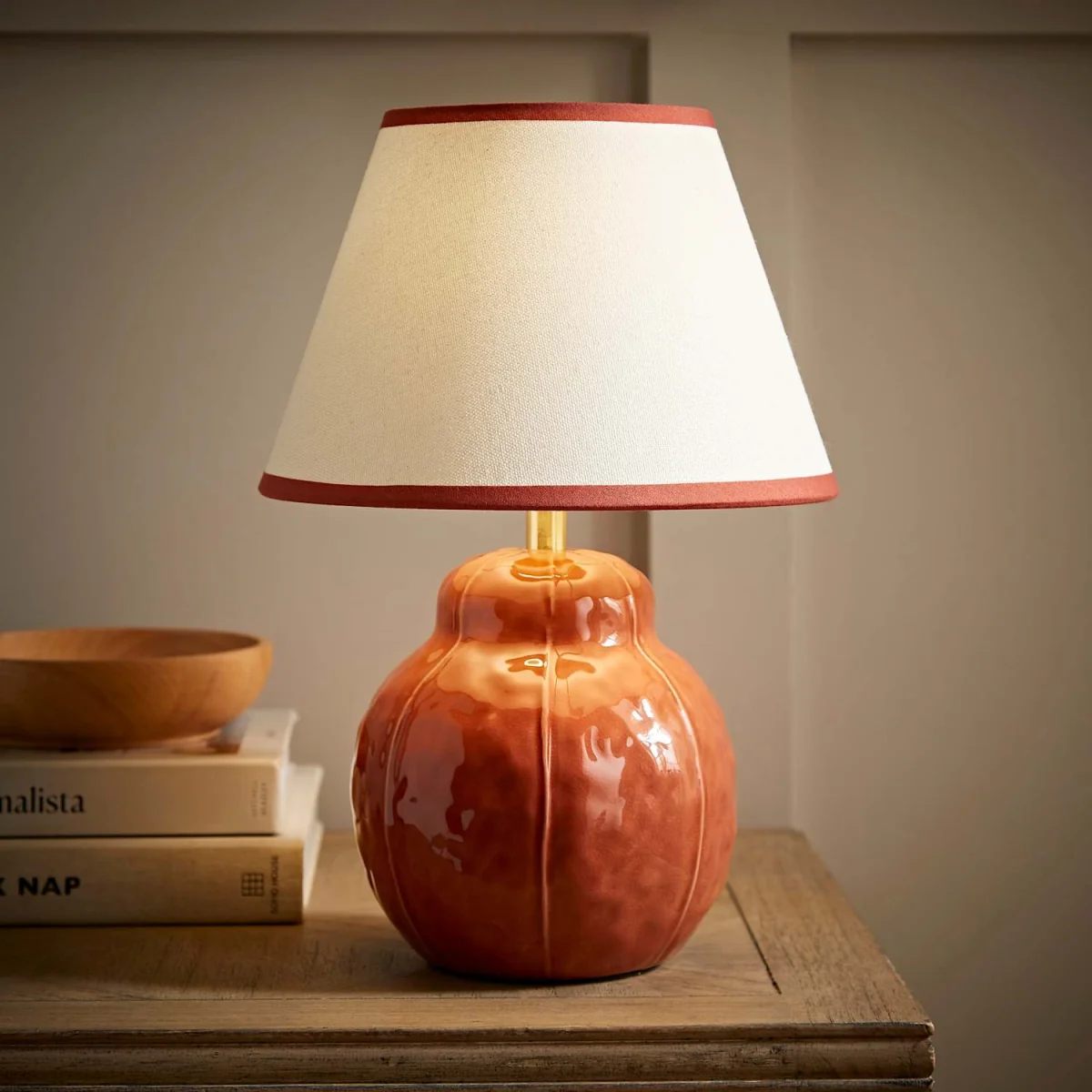 Gourdette Glazed Table Lamp with Tapered Trim Shade - Burnt Orange / Yes – image 3