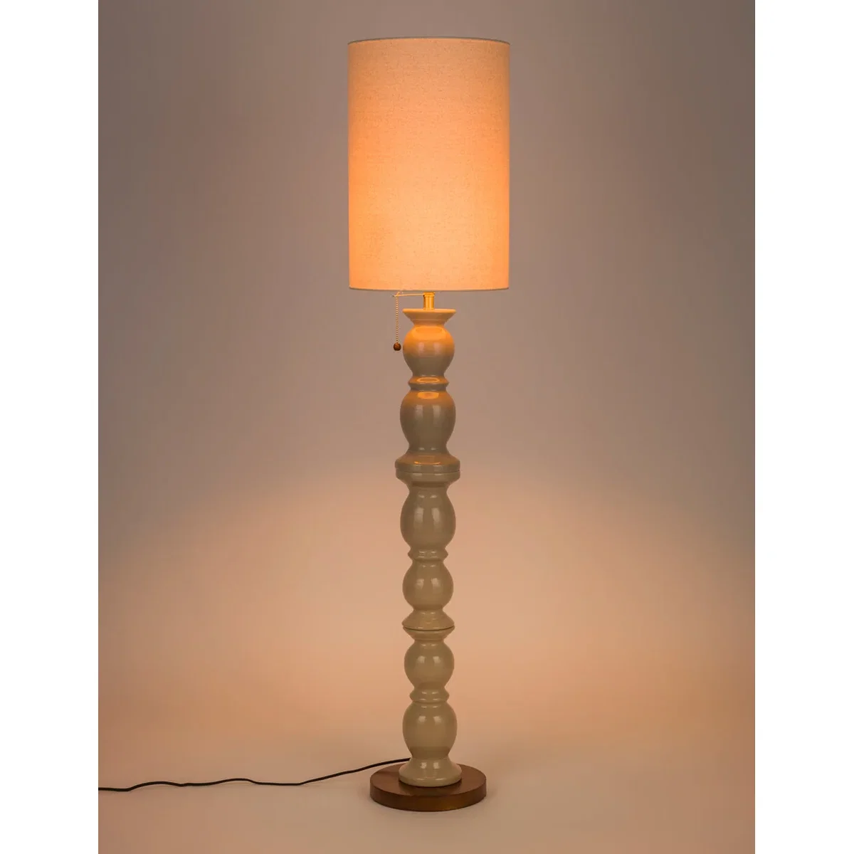 Monty Floor Lamp – image 2