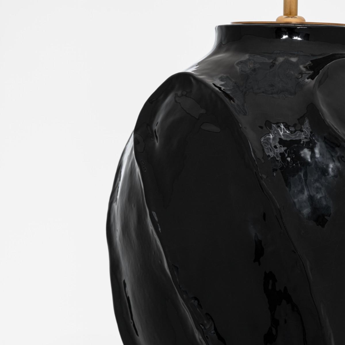 Visual Comfort | AERIN | Idalia 28 Sculpted Table Lamp | Raven Black – image 4