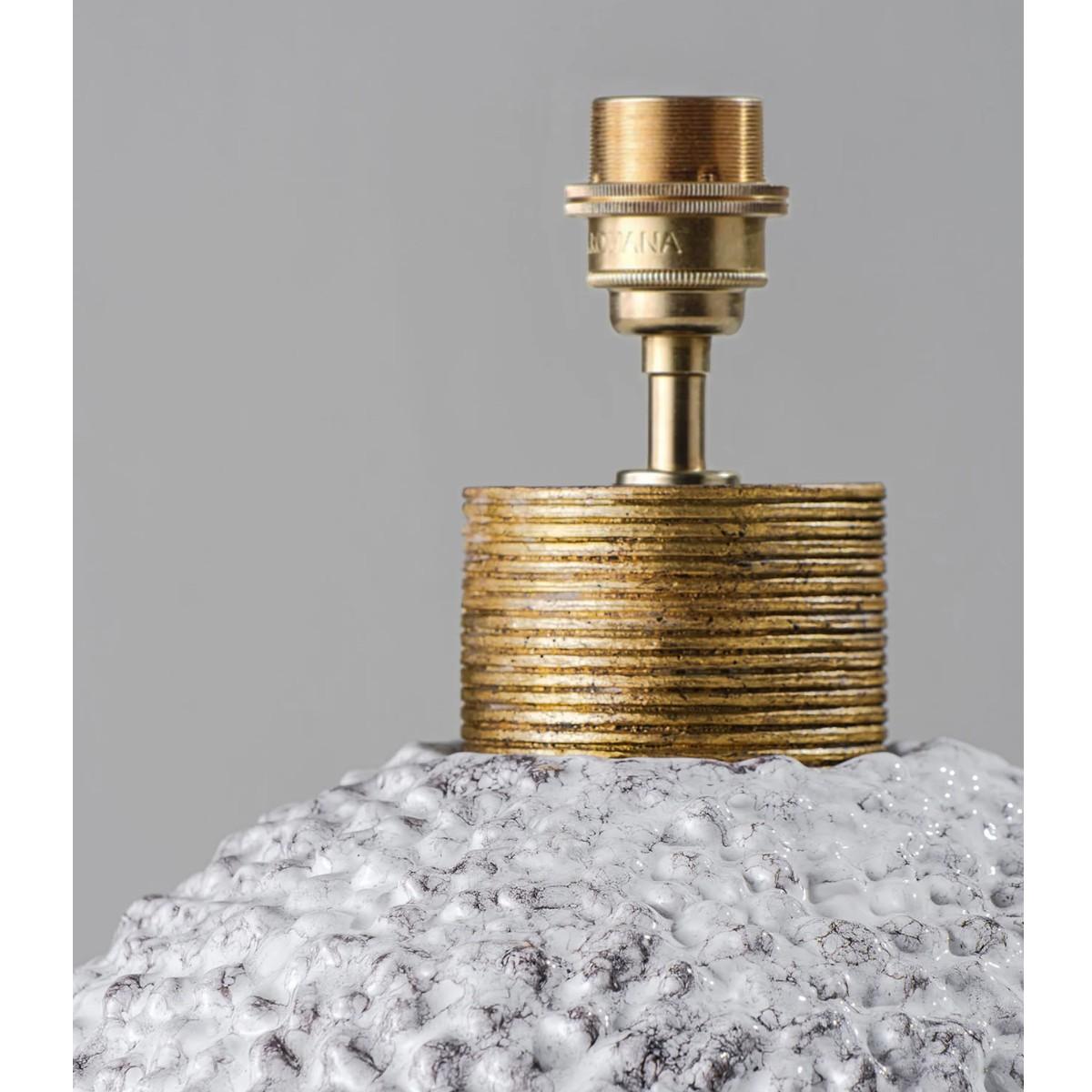 Porta Romana | Casaubon Lamp Large | Clay White with Gold – image 3