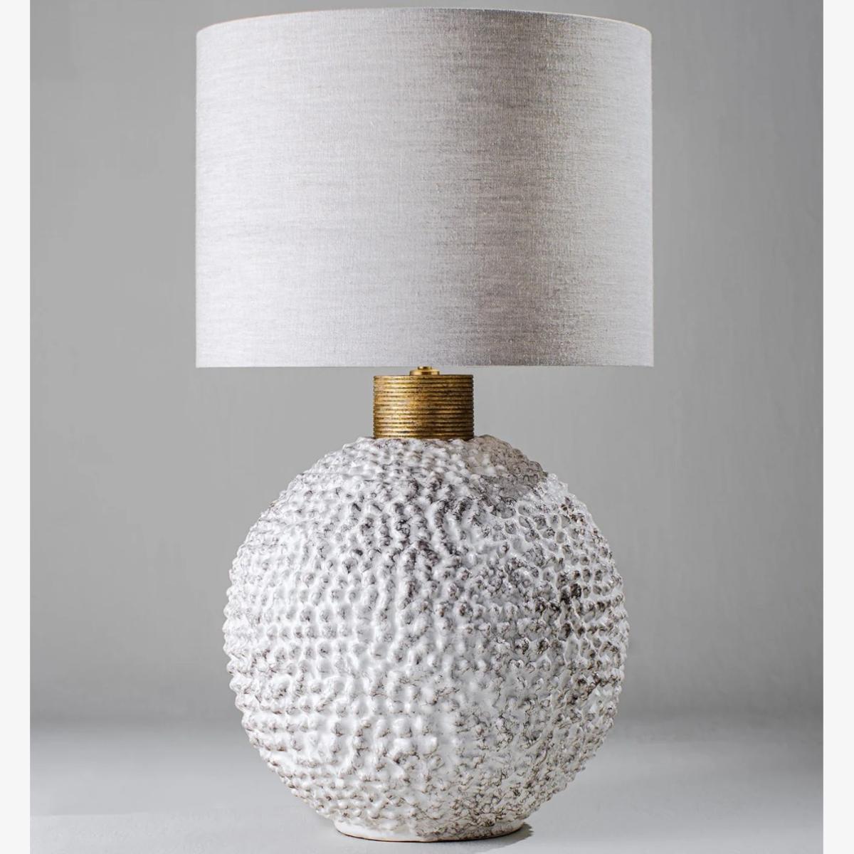 Porta Romana | Casaubon Lamp Large | Clay White with Gold – image 1