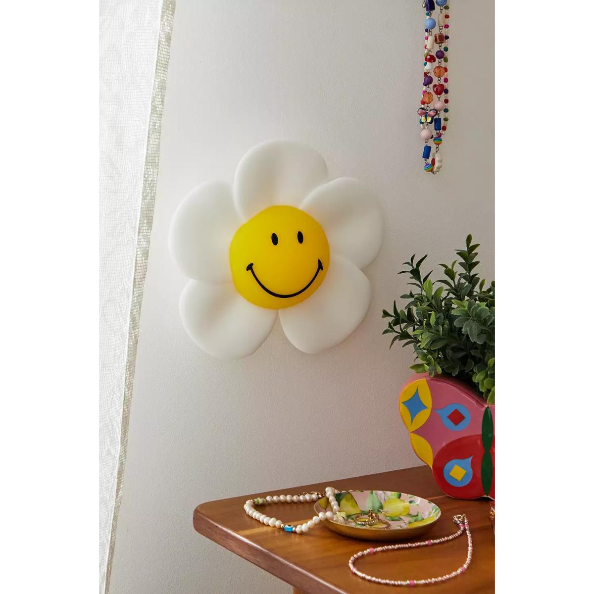 Mr Maria X Smiley Daisy Day Light - White ALL at Urban Outfitters – image 2