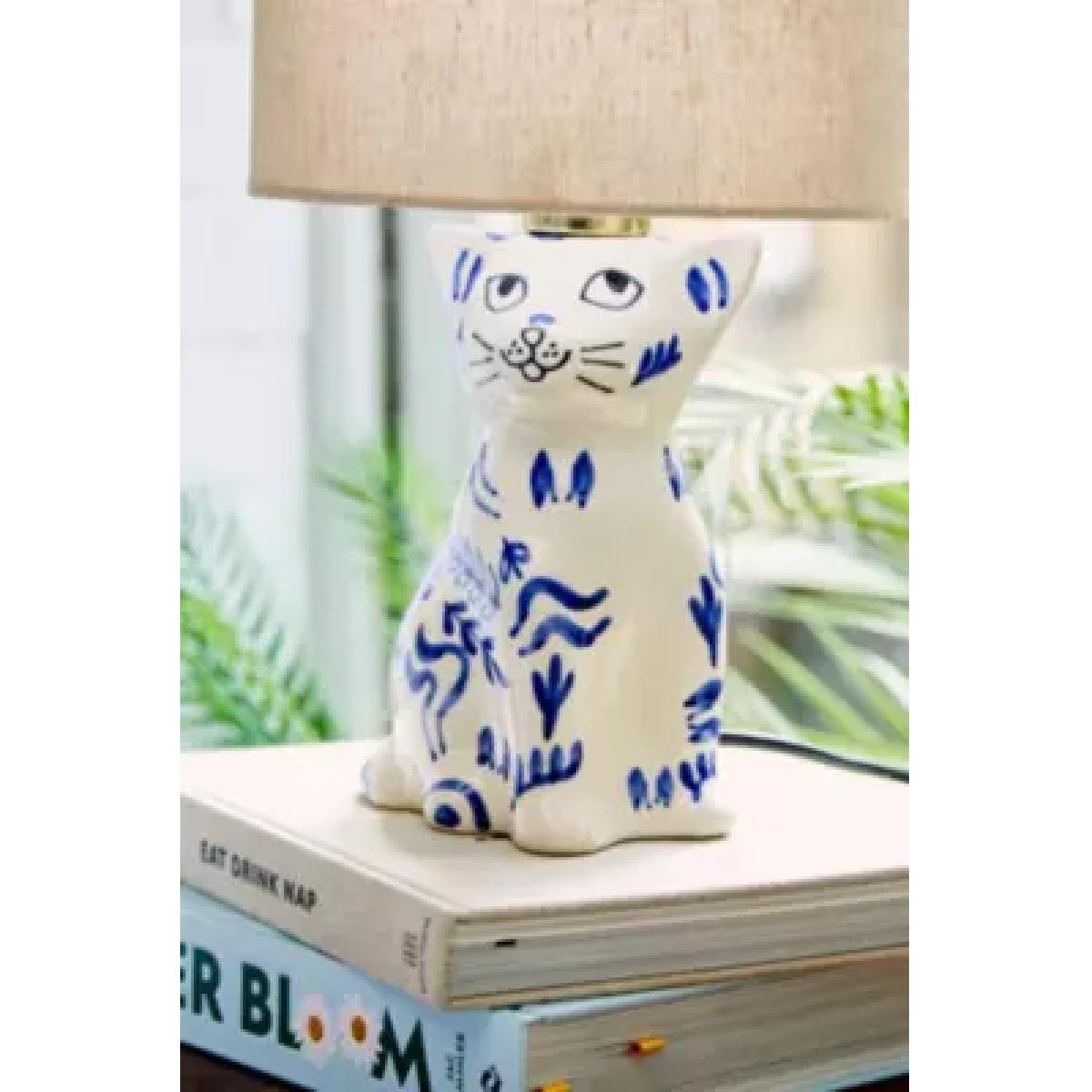 Delft Cat Table Lamp - White ALL at Urban Outfitters – image 6