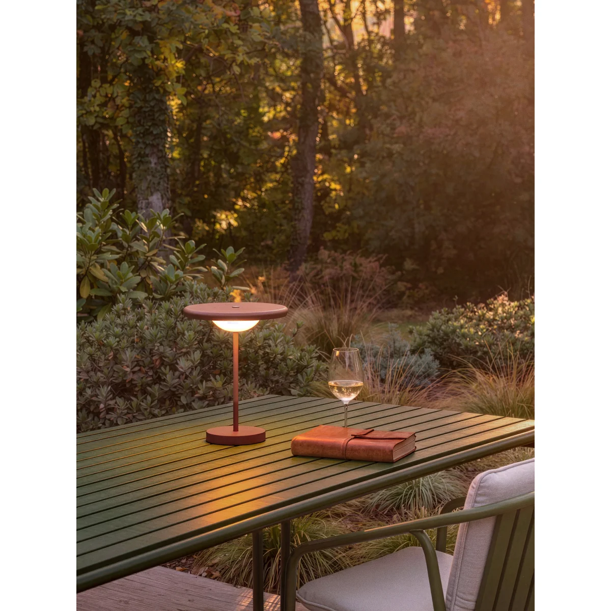 Small Portable LED Table Lamp Kyle – image 7