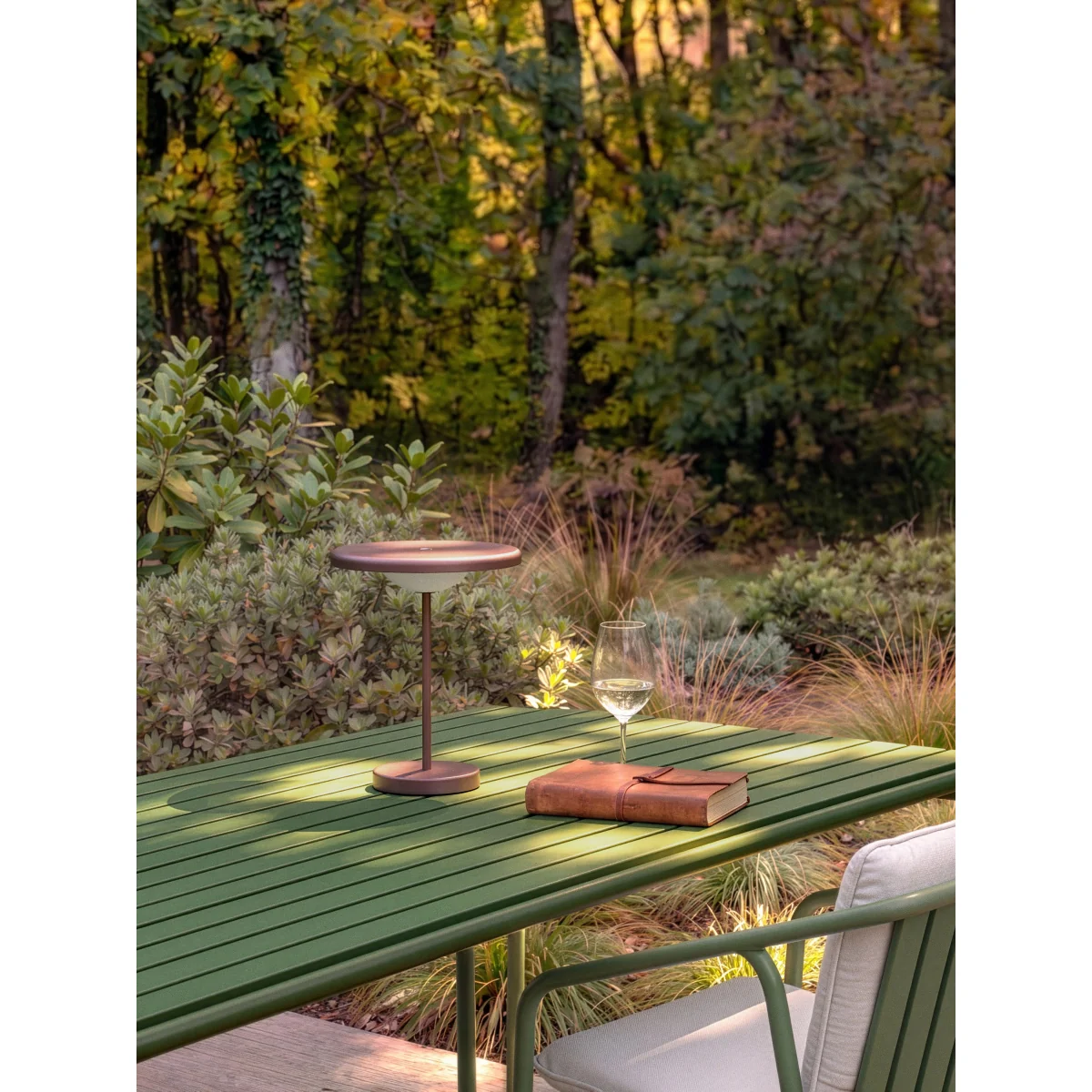 Small Portable LED Table Lamp Kyle – image 8