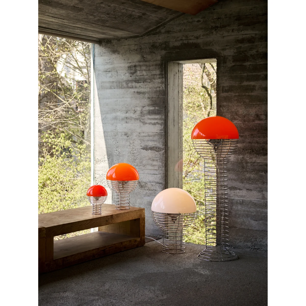 Small Dimmable Portable LED Table Lamp Wire, Design Verner Panton – image 3