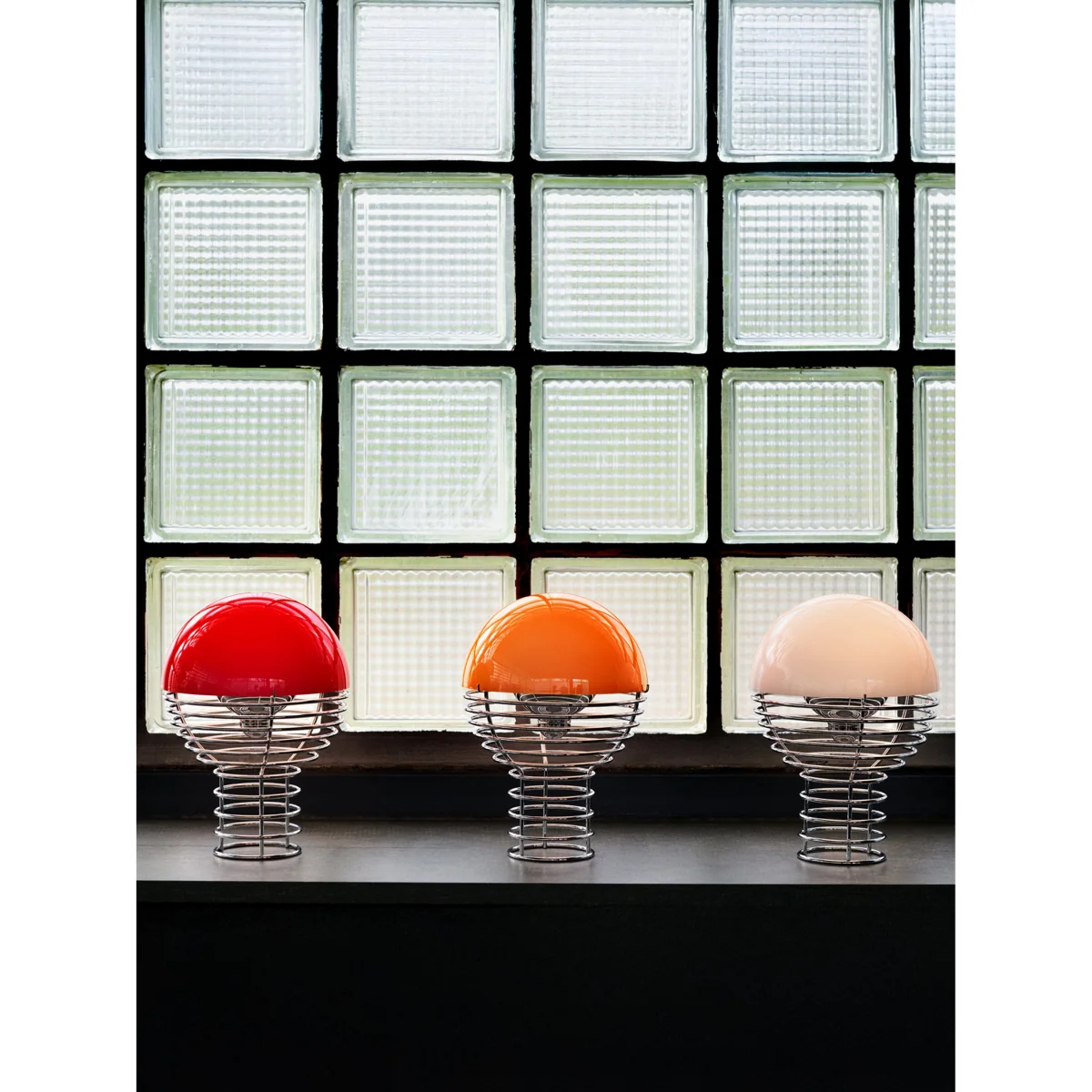 Small Dimmable Portable LED Table Lamp Wire, Design Verner Panton – image 4